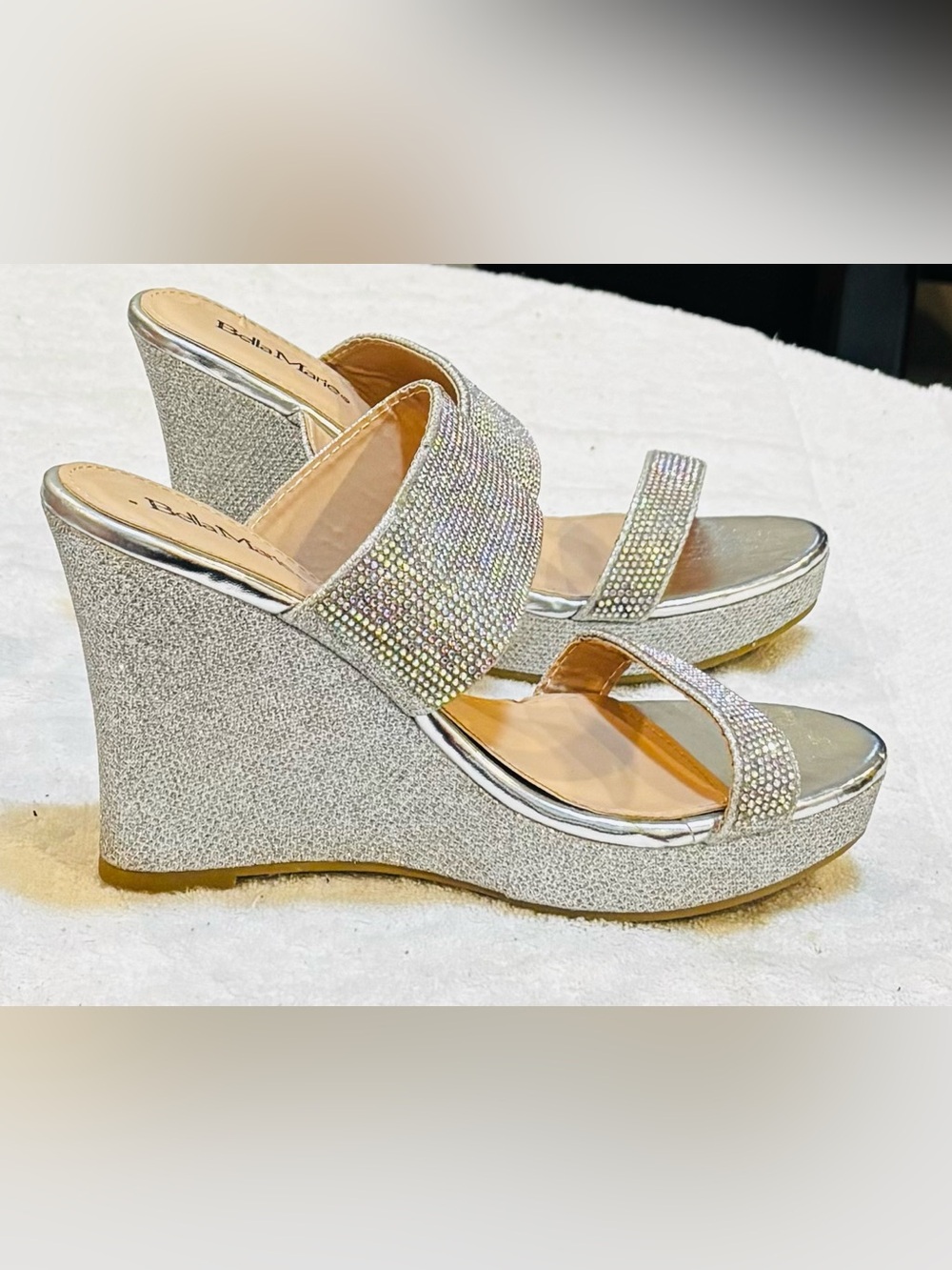 Almost Brand New Bella Marie Wedges- Size 7 - Wedge Height 4.5 Inches - box 11